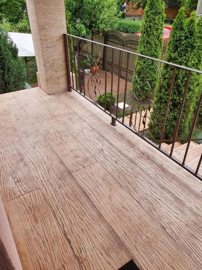 Casa Cattleya Otel Târgu Jiu Dış mekan fotoğraf