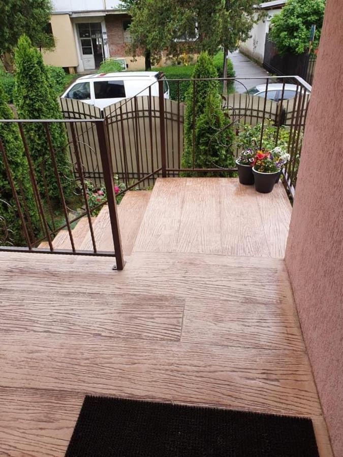 Casa Cattleya Otel Târgu Jiu Dış mekan fotoğraf